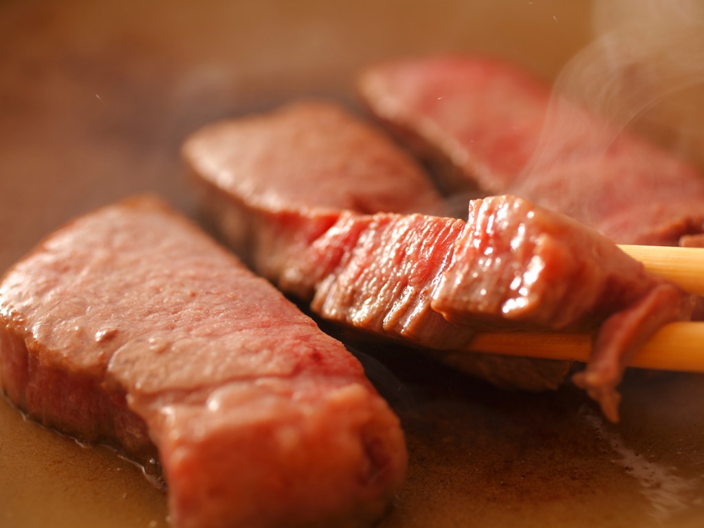 熱々の能登牛　鉄板焼き